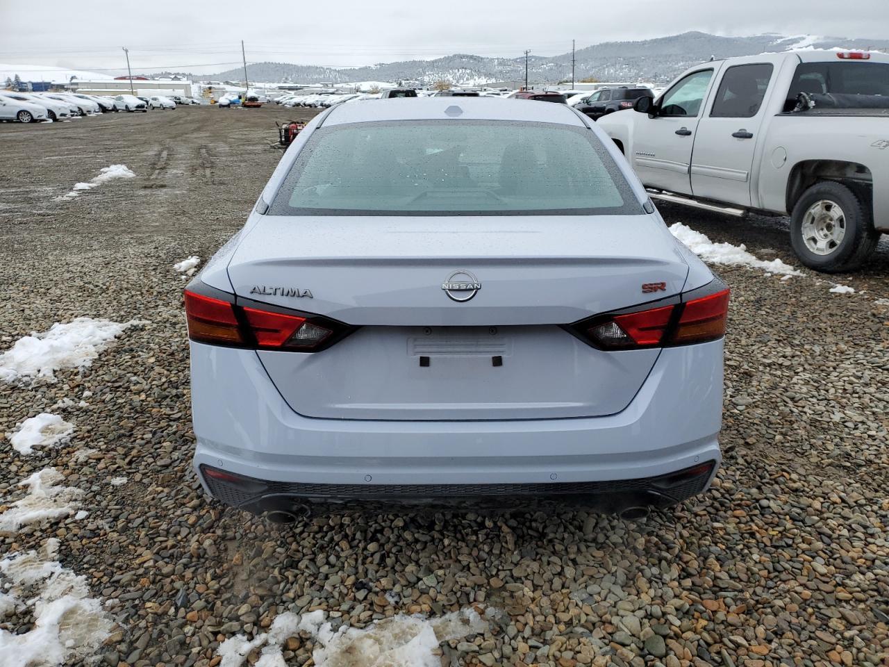 2024 Nissan Altima Sr - Фото 6