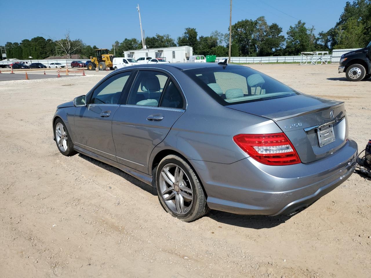 2013 Mercedes-Benz C 250 - Фото 2