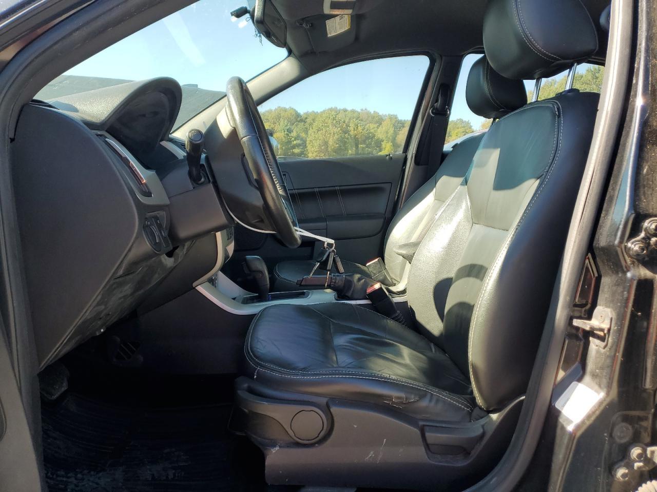 2011 Ford Focus Ses - Фото 7