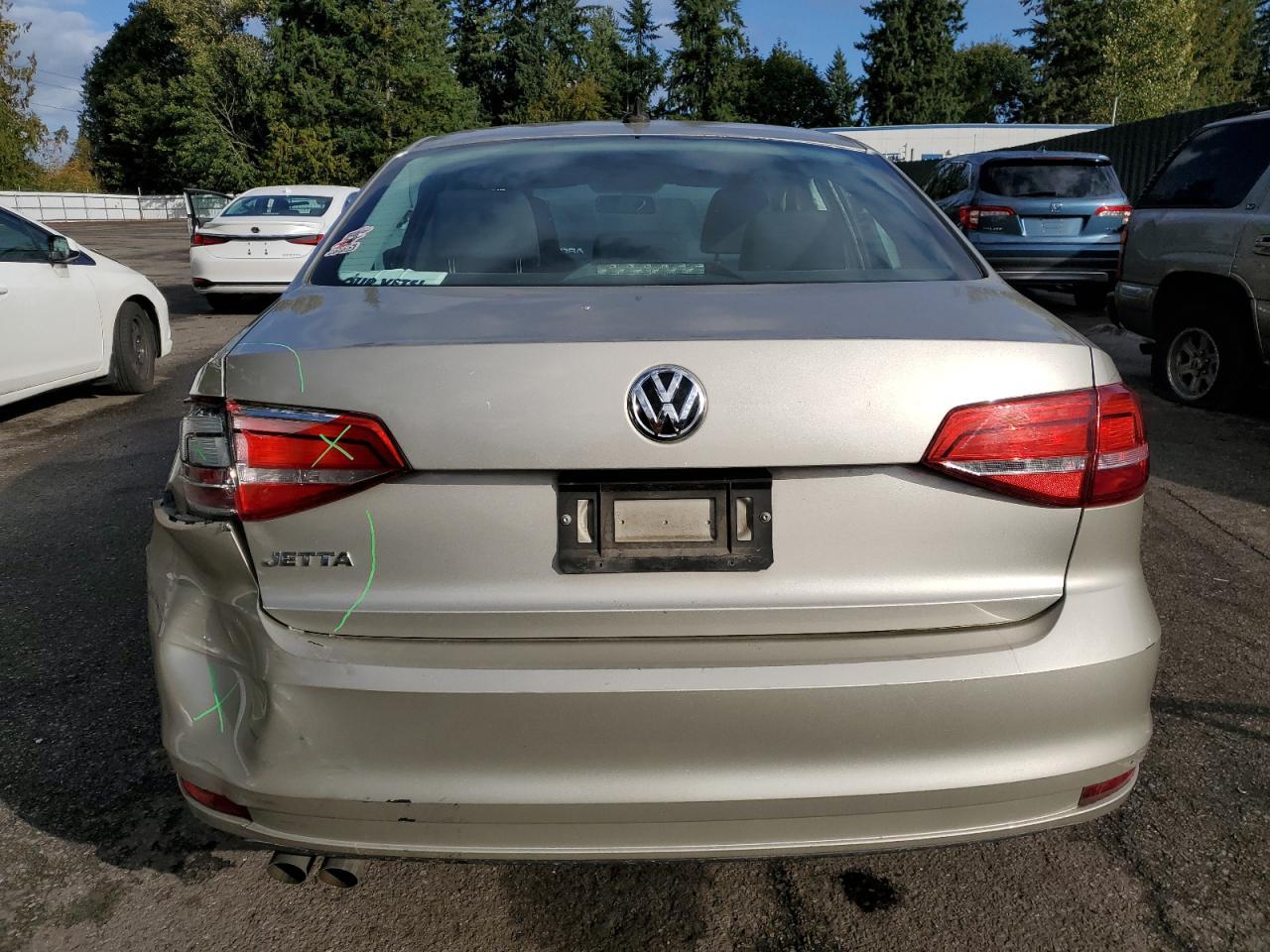 2015 Volkswagen Jetta Base - Image 6