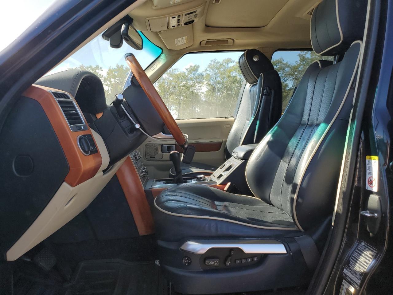 2010 Land Rover Range Rover Hse Luxury - Image 7