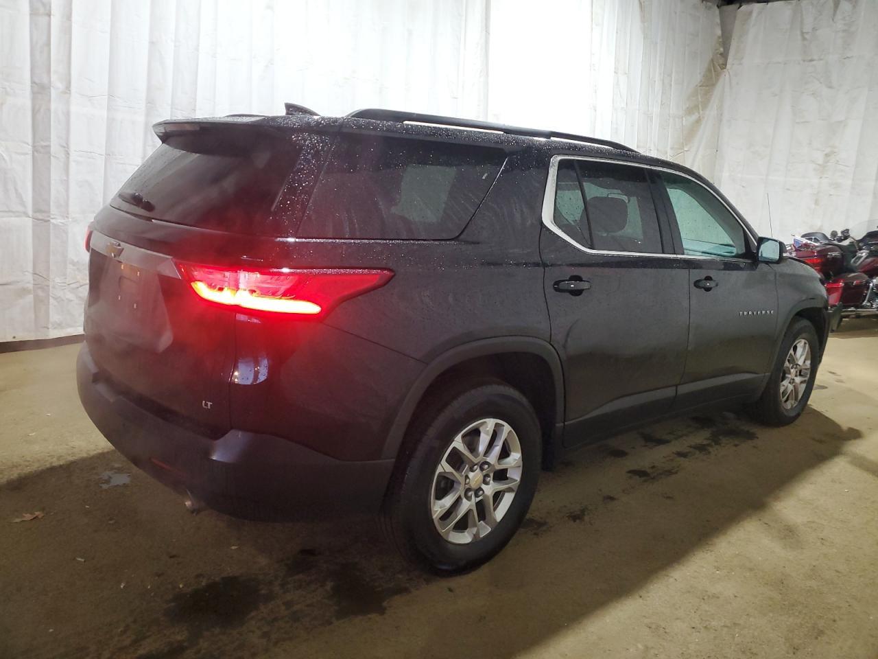 2019 Chevrolet Traverse Lt - Image 3