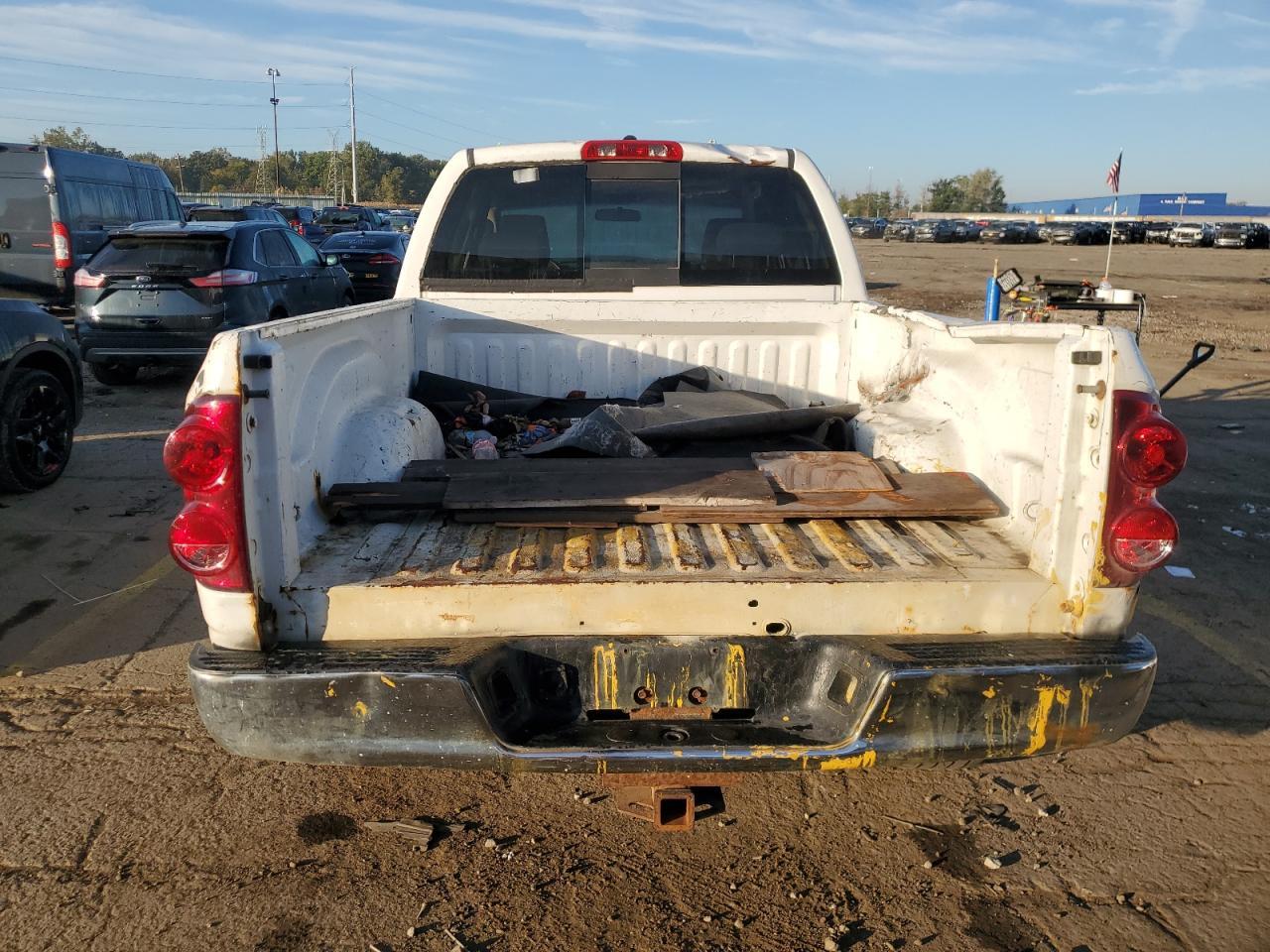2008 Dodge Ram 1500 St - Image 6