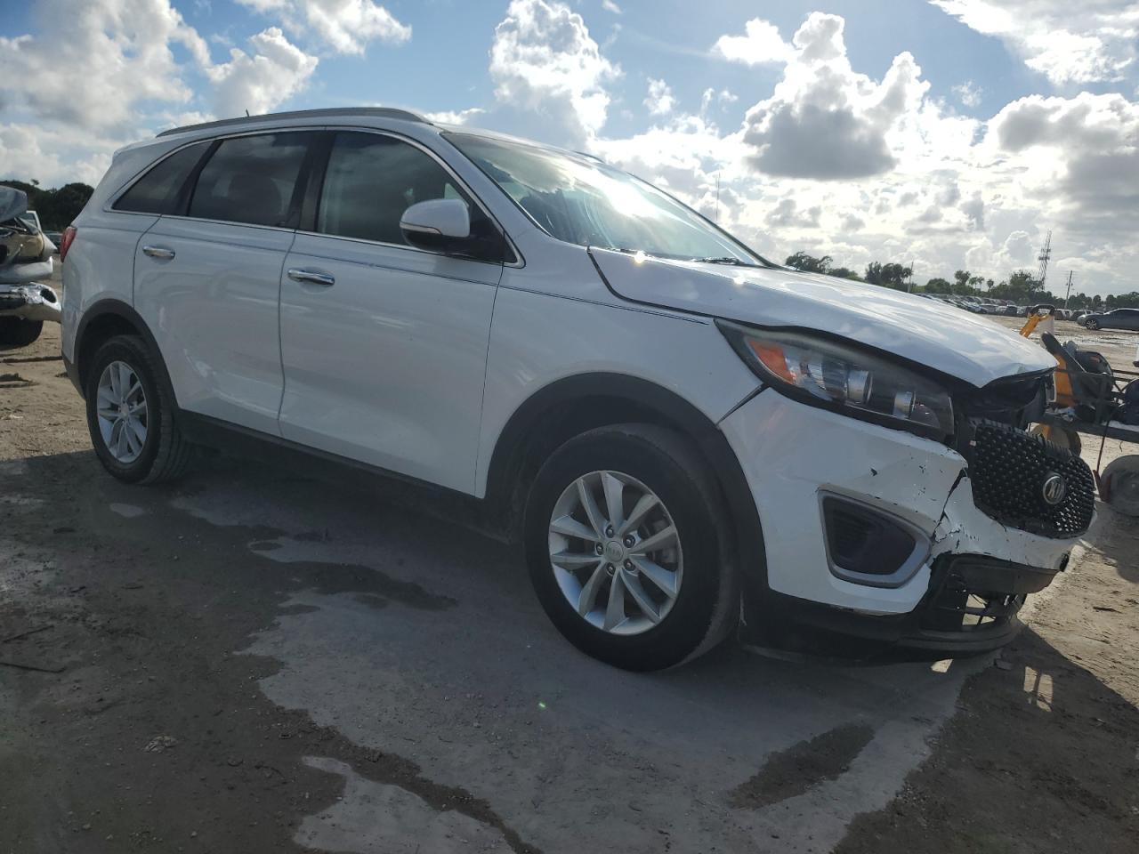 2017 Kia Sorento Lx - Фото 4