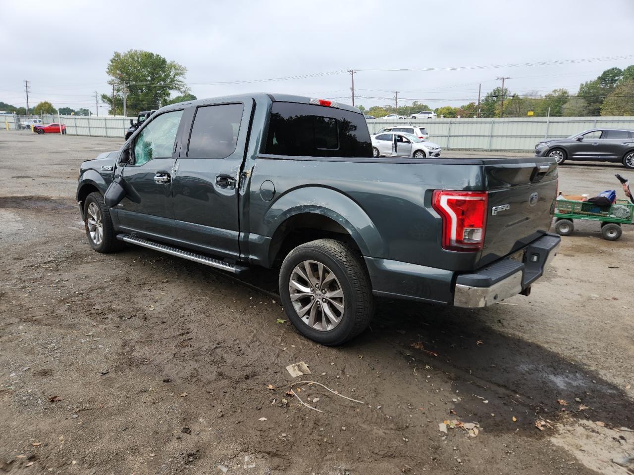 2015 Ford F150 Supercrew - Фото 2