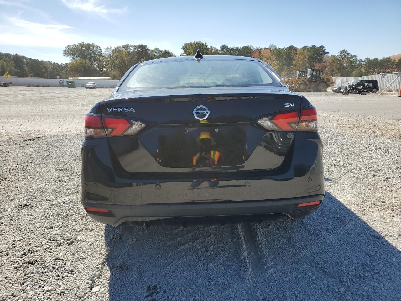 2022 Nissan Versa Sv - Фото 6