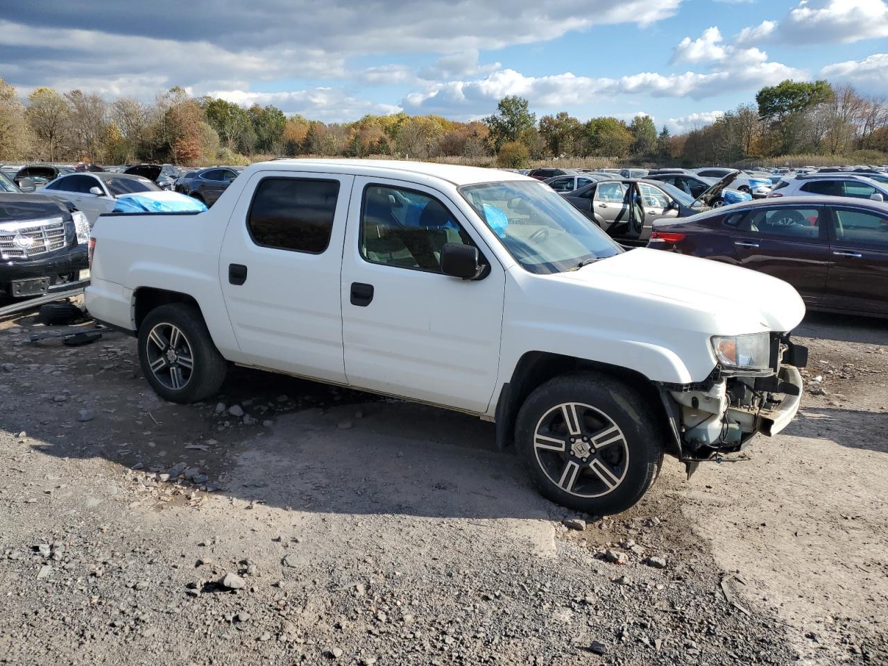 2013 Honda Ridgeline Sport - Image 4