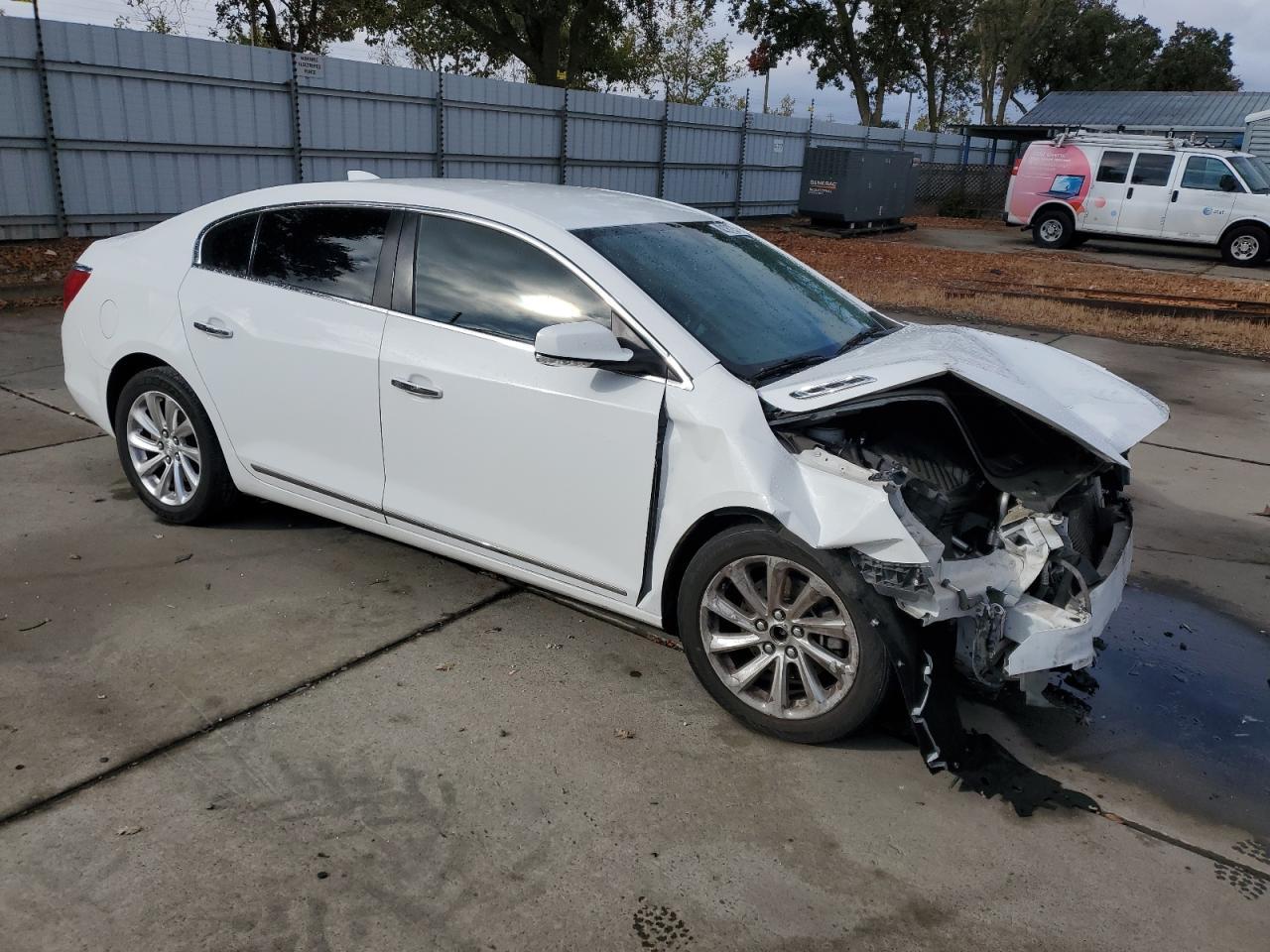 2015 Buick Lacrosse - Фото 4