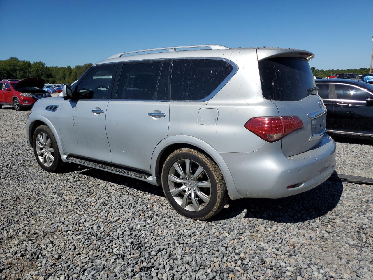 2011 Infiniti Qx56 - Image 2