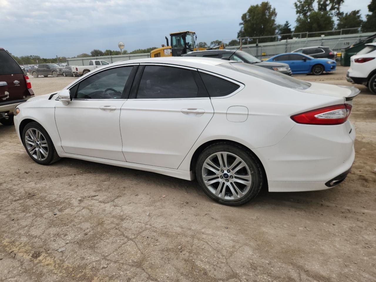 2016 Ford Fusion Se - Фото 2