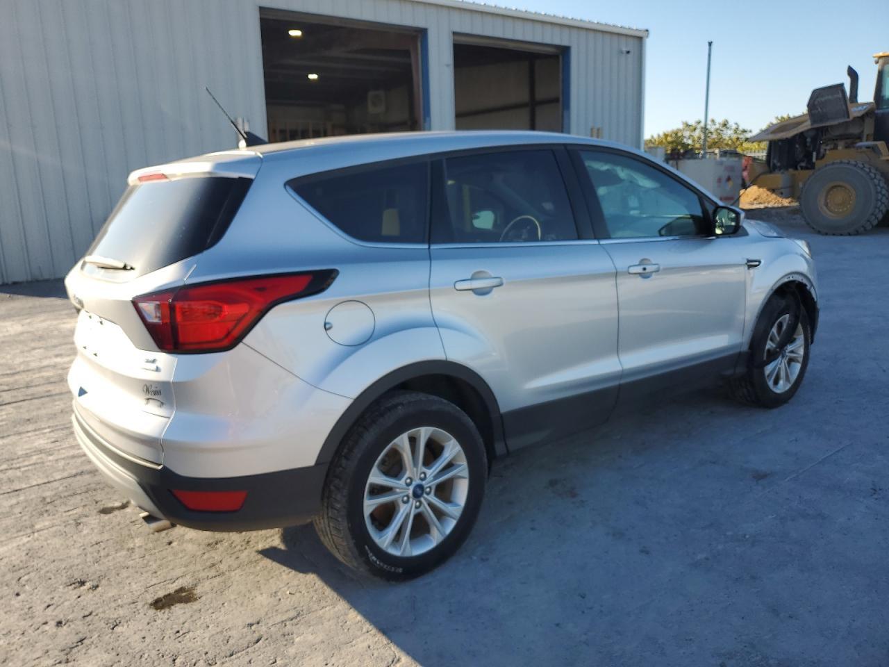 2019 Ford Escape Se - Image 3