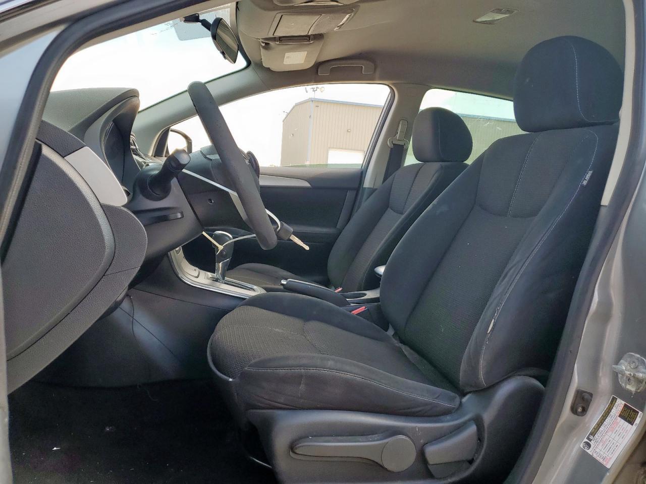 2014 Nissan Sentra S - Image 7
