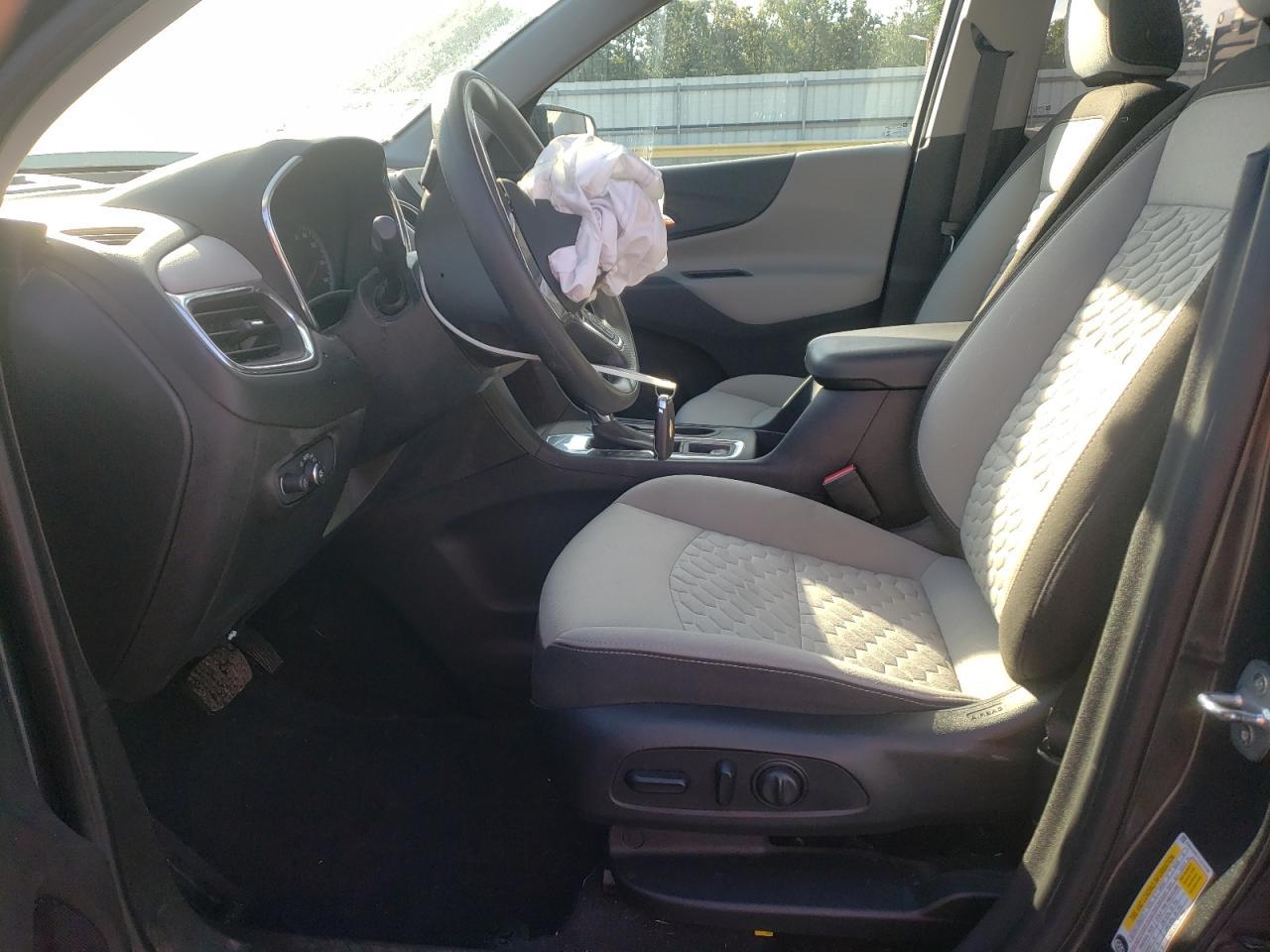 2020 Chevrolet Equinox Ls - Image 7