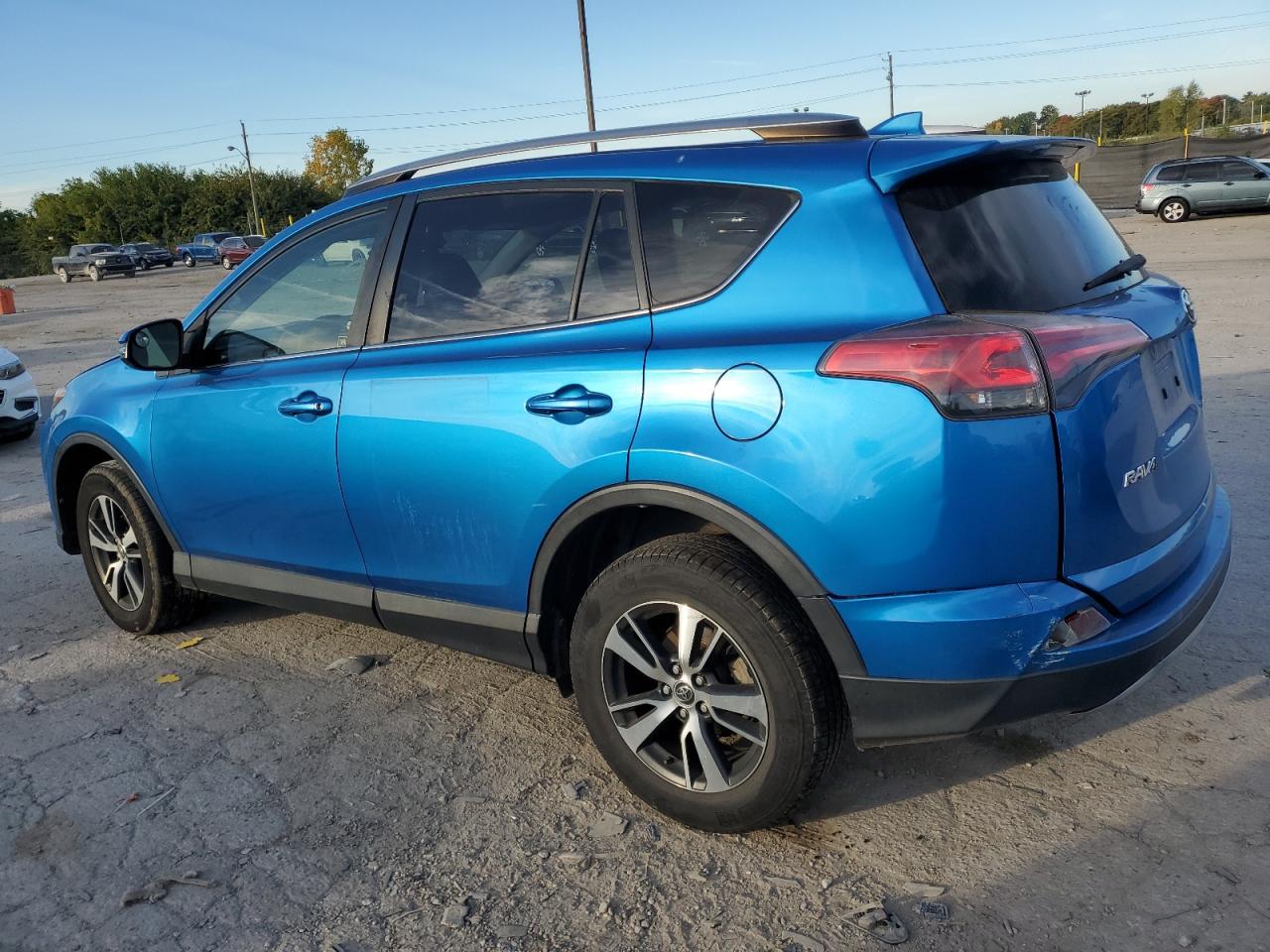 2018 Toyota Rav4 Adventure - Фото 2