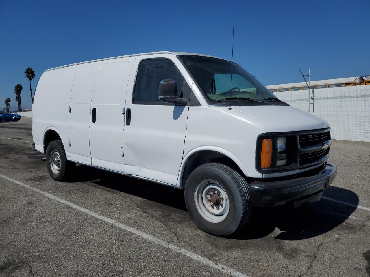 2000 Chevrolet Express G3500 - Фото 4