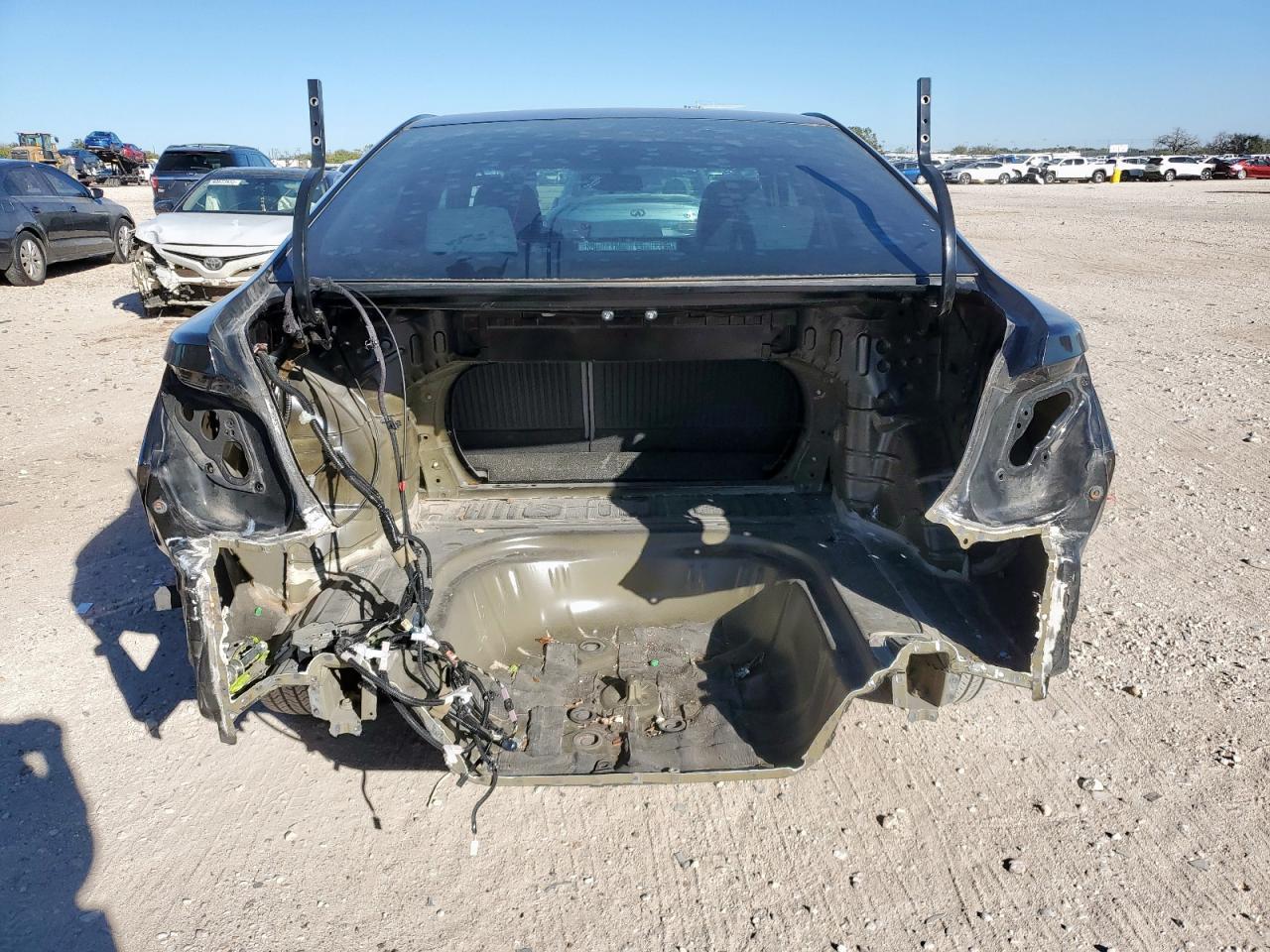 2014 Toyota Camry L - Фото 6
