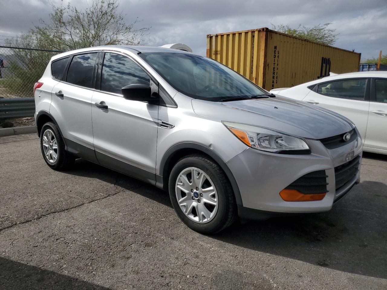 2015 Ford Escape S - Фото 4
