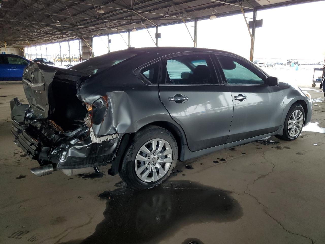 2015 Nissan Altima 2.5 - Image 3