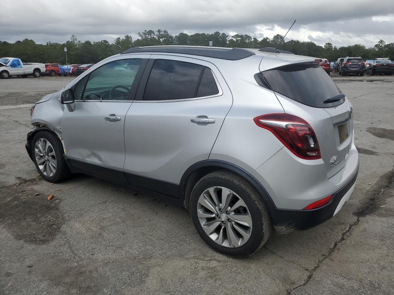 2017 Buick Encore Preferred - Фото 2