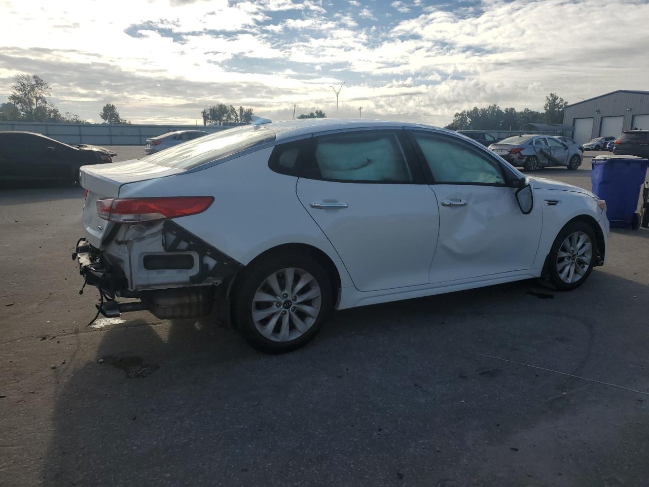 2018 Kia Optima Ex - Фото 3