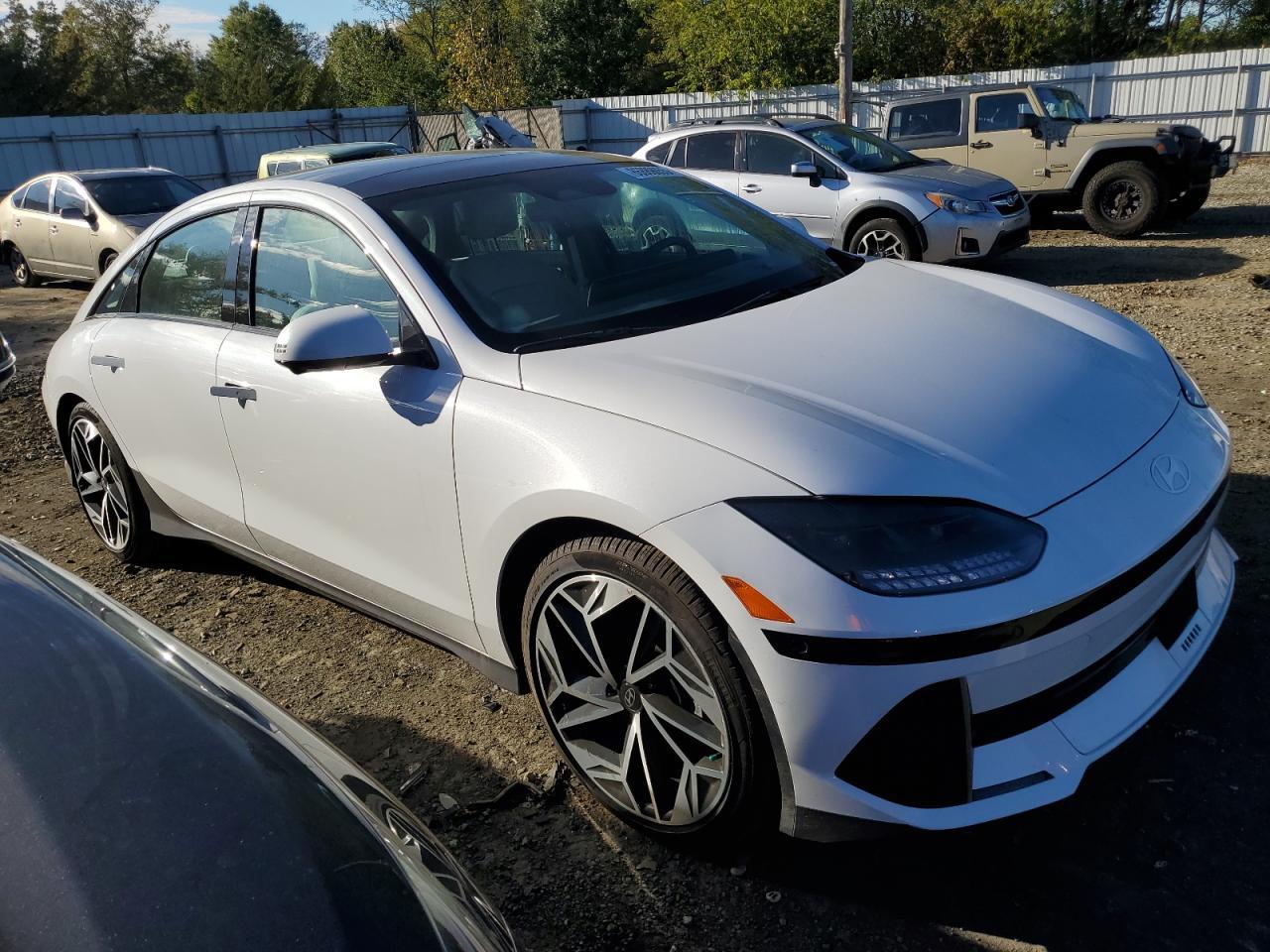 2025 Hyundai Ioniq 6 Limited - Фото 4