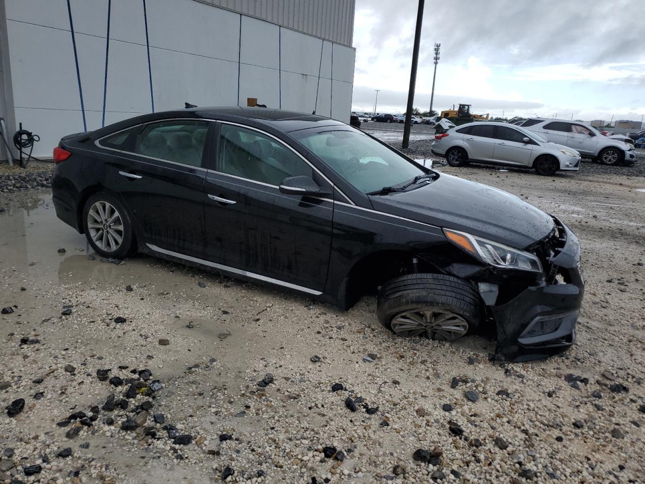 2017 Hyundai Sonata Sport - Фото 4