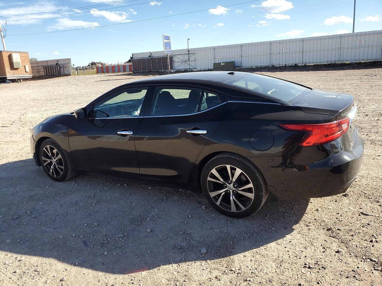 2016 Nissan Maxima 3.5S - Image 2