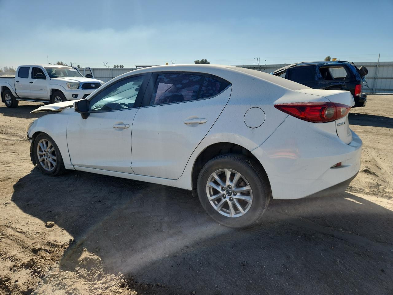 2016 Mazda 3 Sport - Фото 2