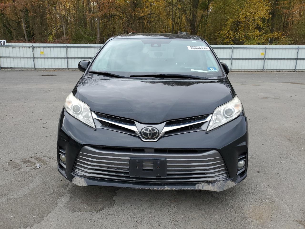 2019 Toyota Sienna Xle - Фото 5