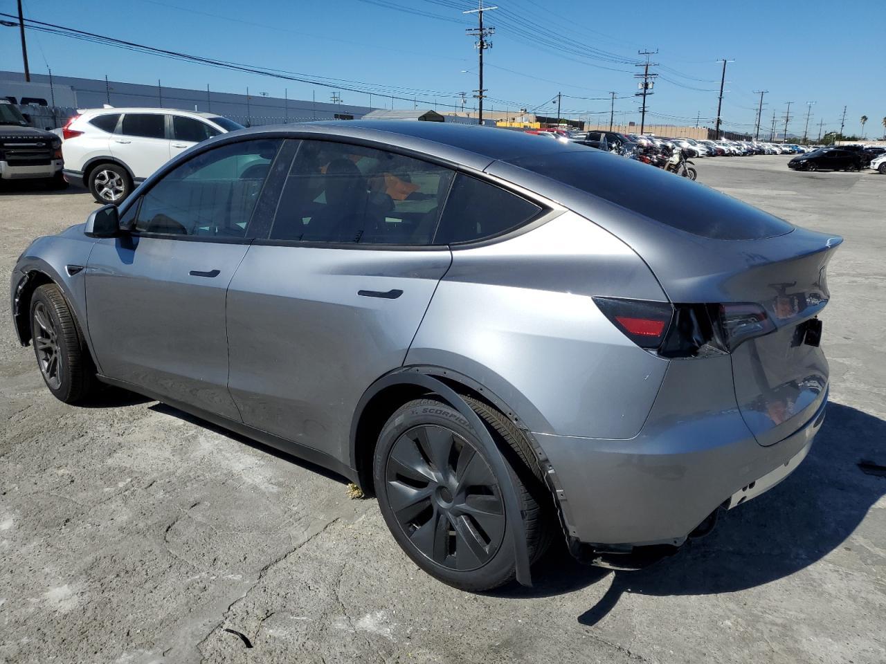2024 Tesla Model Y - Image 2
