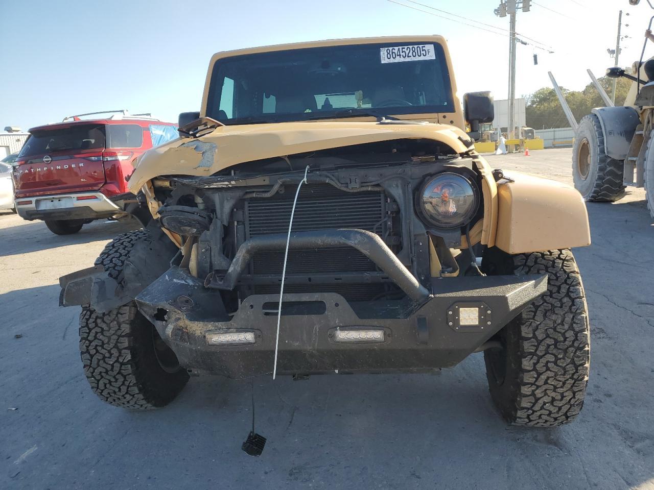 2013 Jeep Wrangler Unlimited Sahara - Фото 5