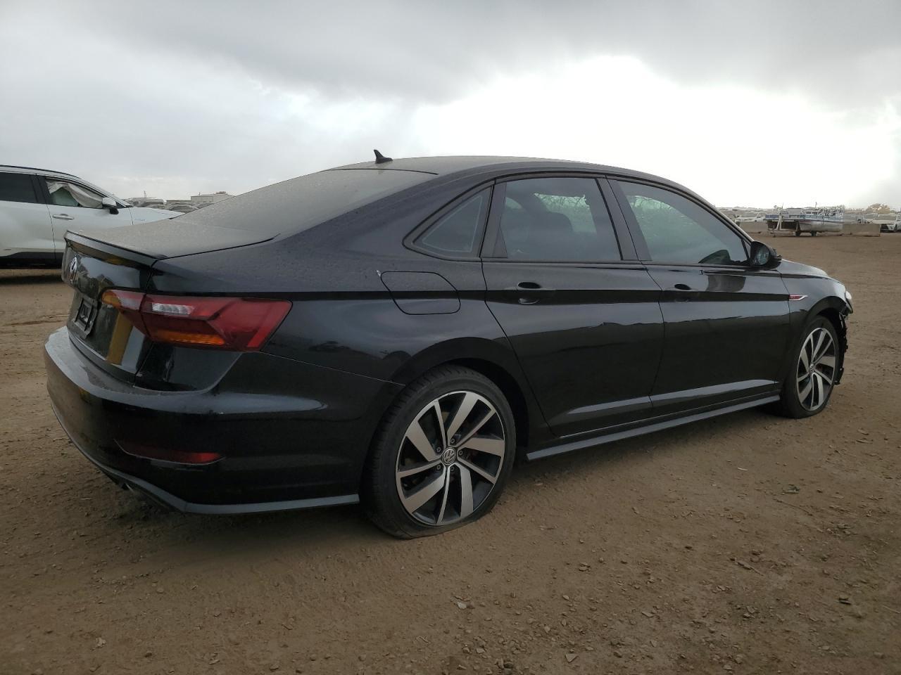 2019 Volkswagen Jetta Gli - Image 3