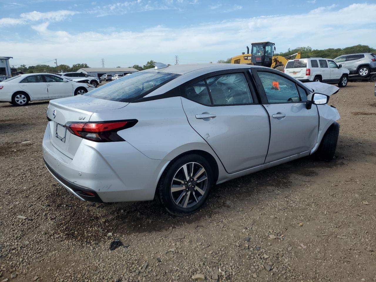 2021 Nissan Versa Sv - Фото 3