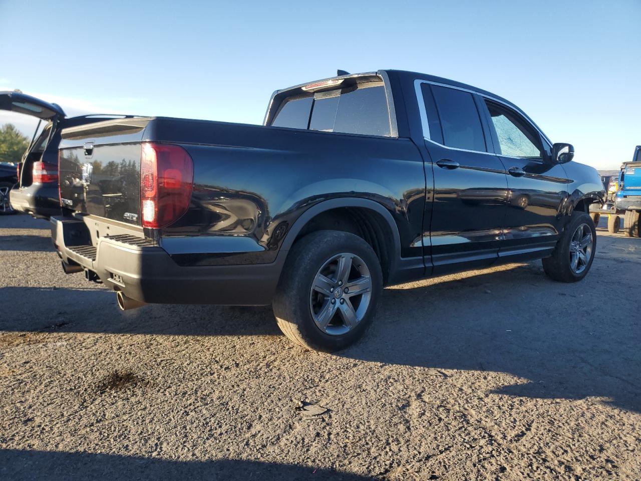 2023 Honda Ridgeline Rtl - Image 3