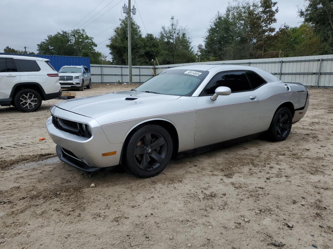 2012 Dodge Challenger Sxt