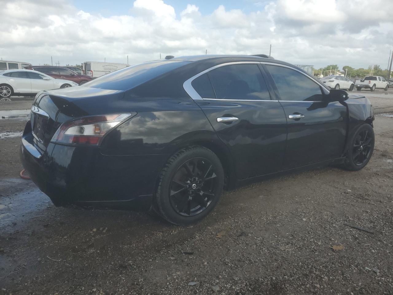 2014 Nissan Maxima S - Фото 3