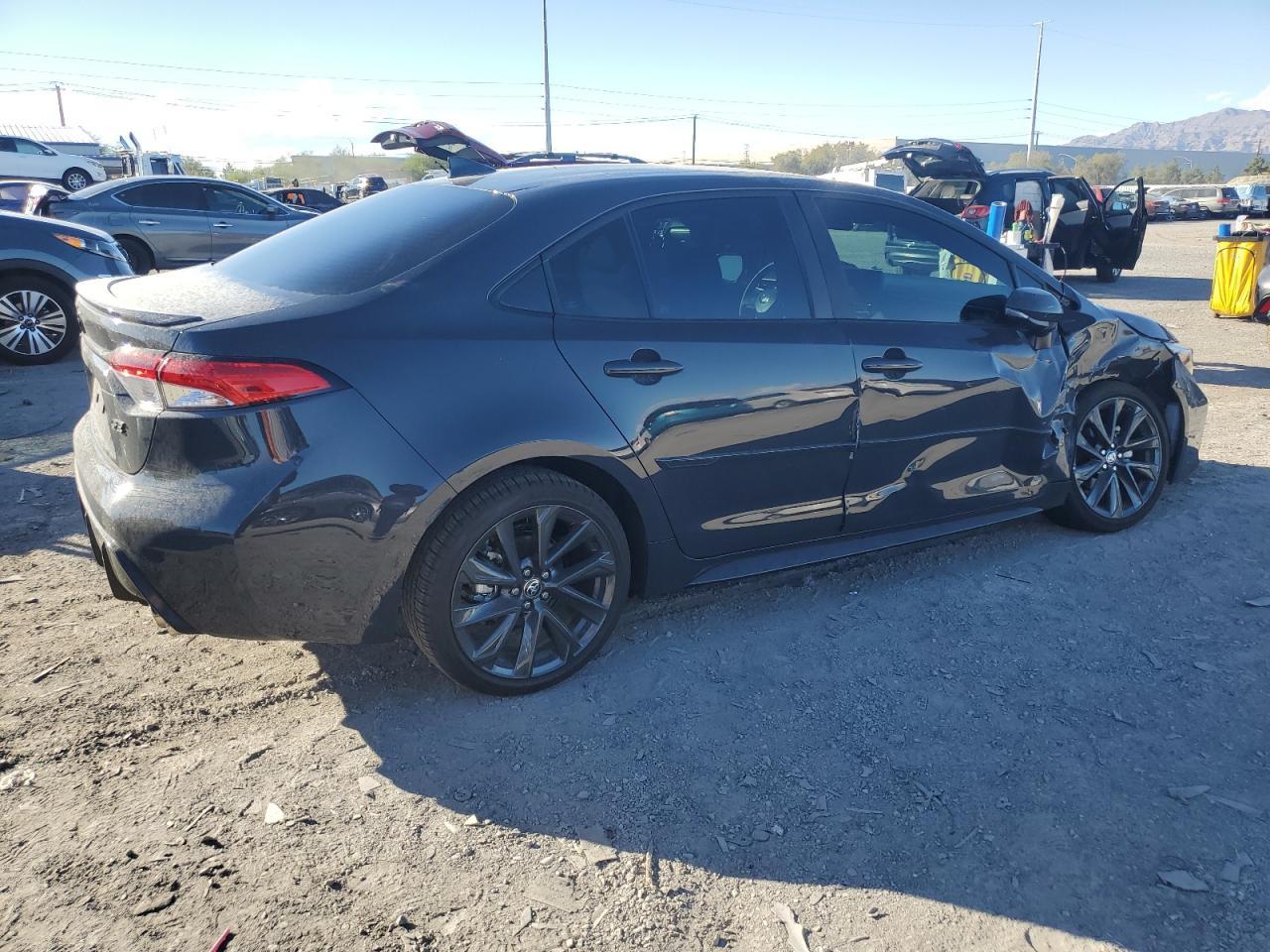 2025 Toyota Corolla Se - Фото 3