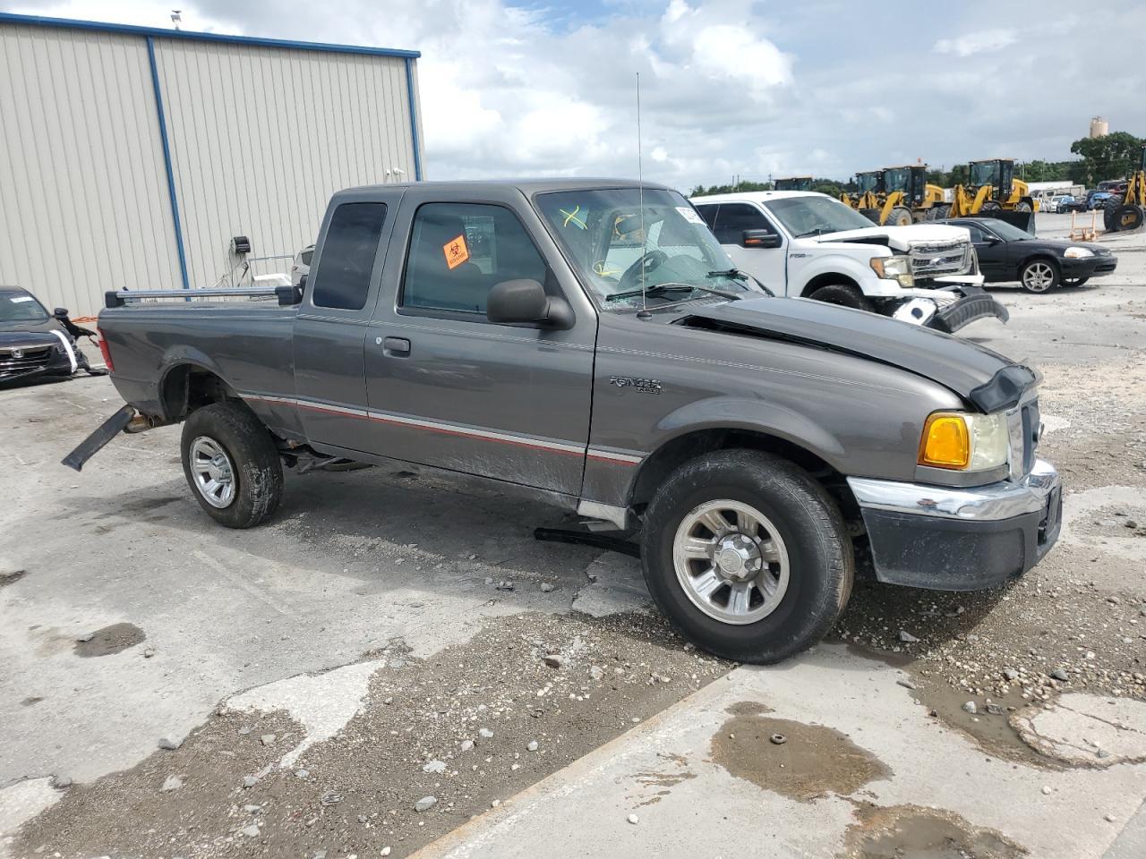 2004 Ford Ranger Super Cab - Фото 4