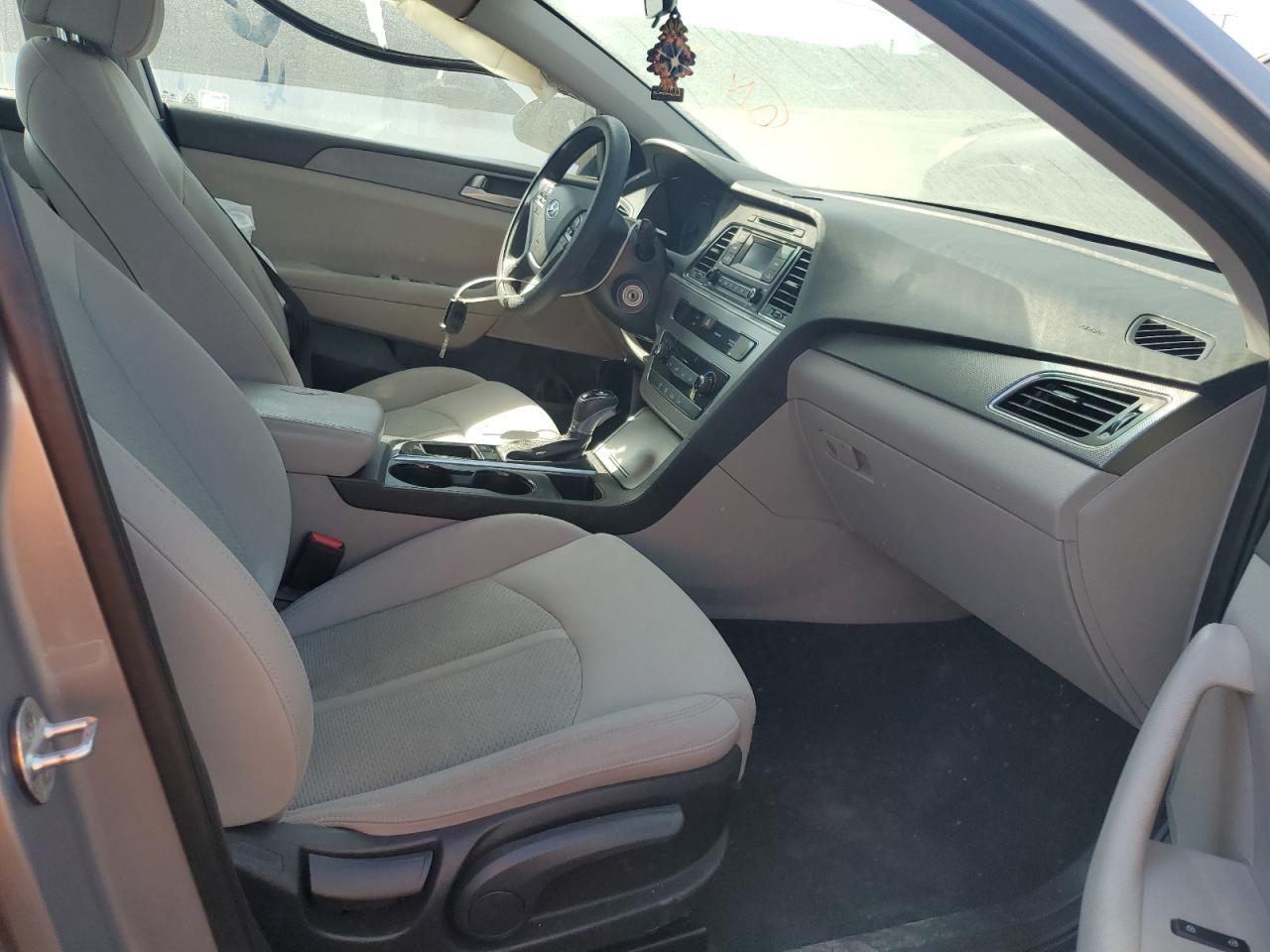 2017 Hyundai Sonata Se - Фото 7