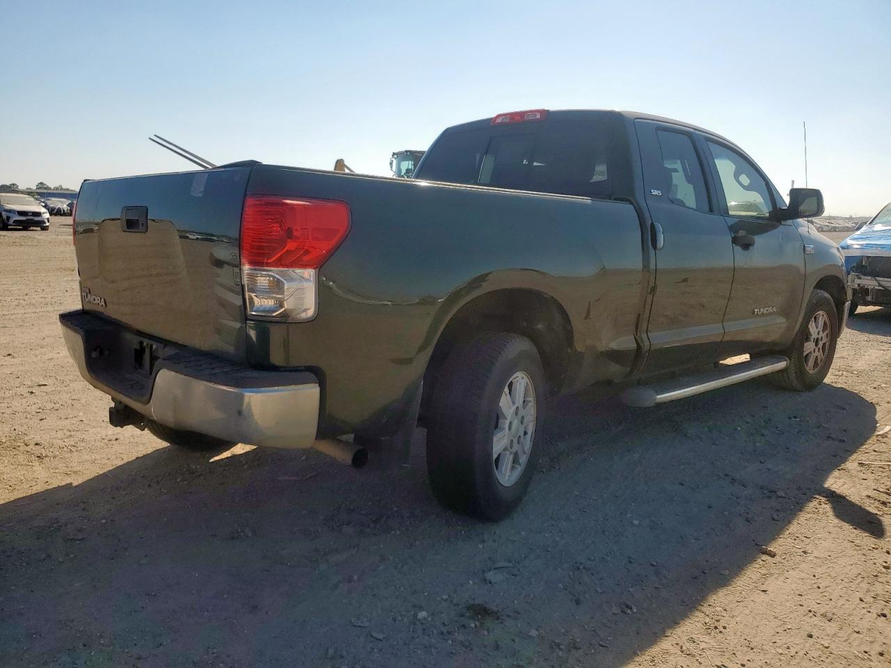 2010 Toyota Tundra Double Cab Sr5 - Фото 3