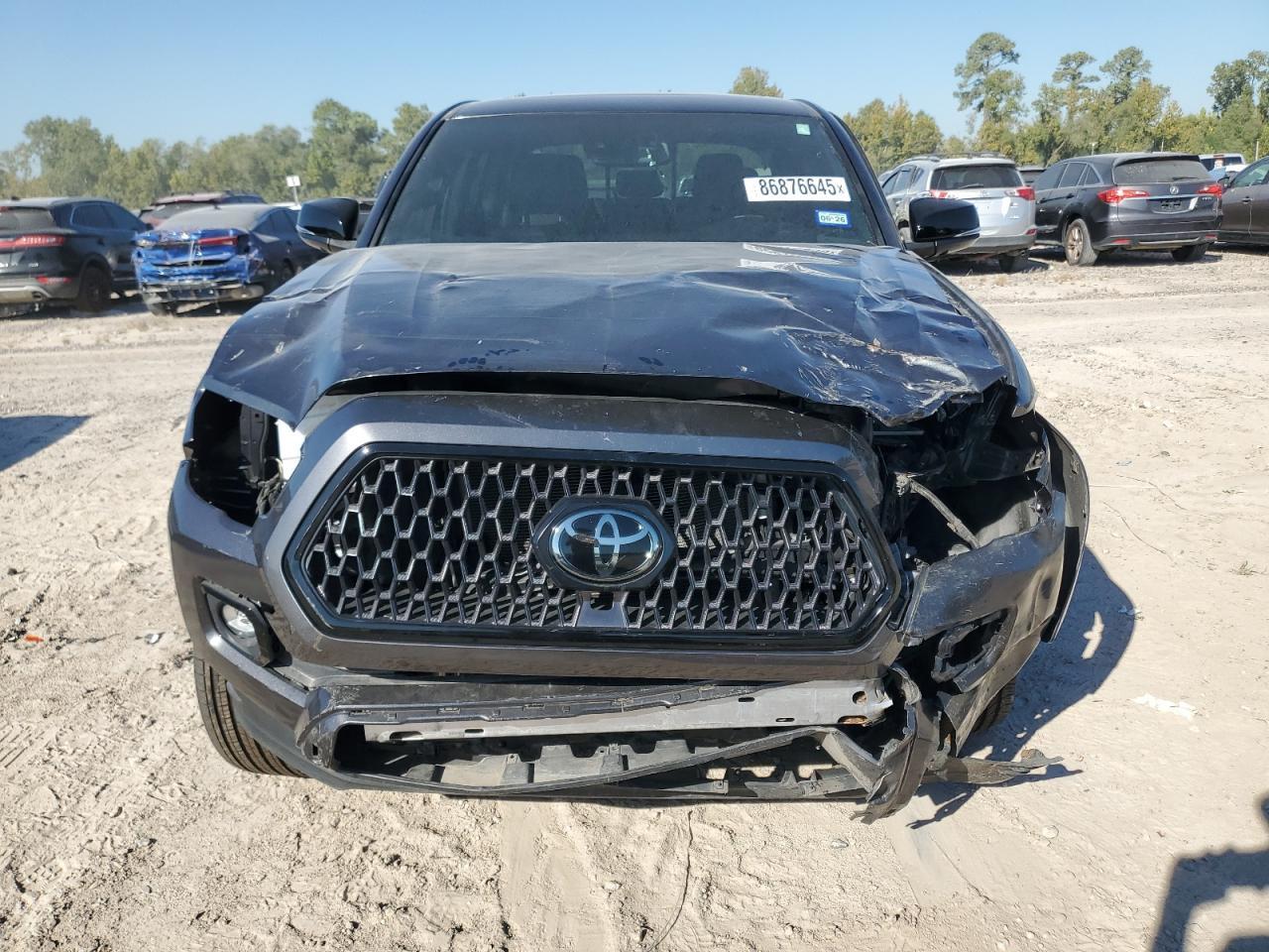 2023 Toyota Tacoma Double Cab - Image 5