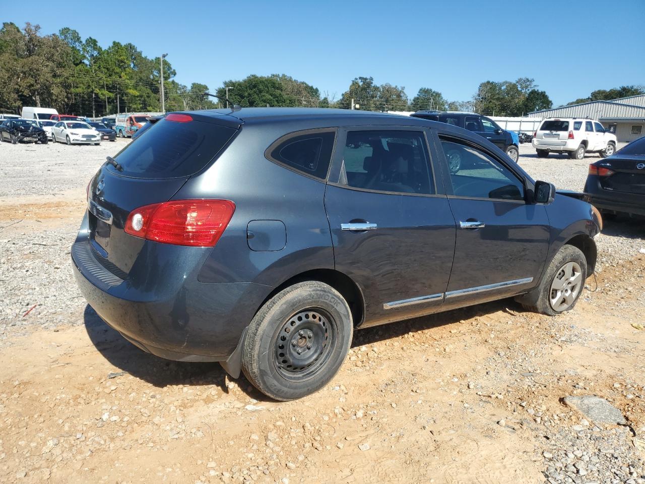 2014 Nissan Rogue Select S - Фото 3