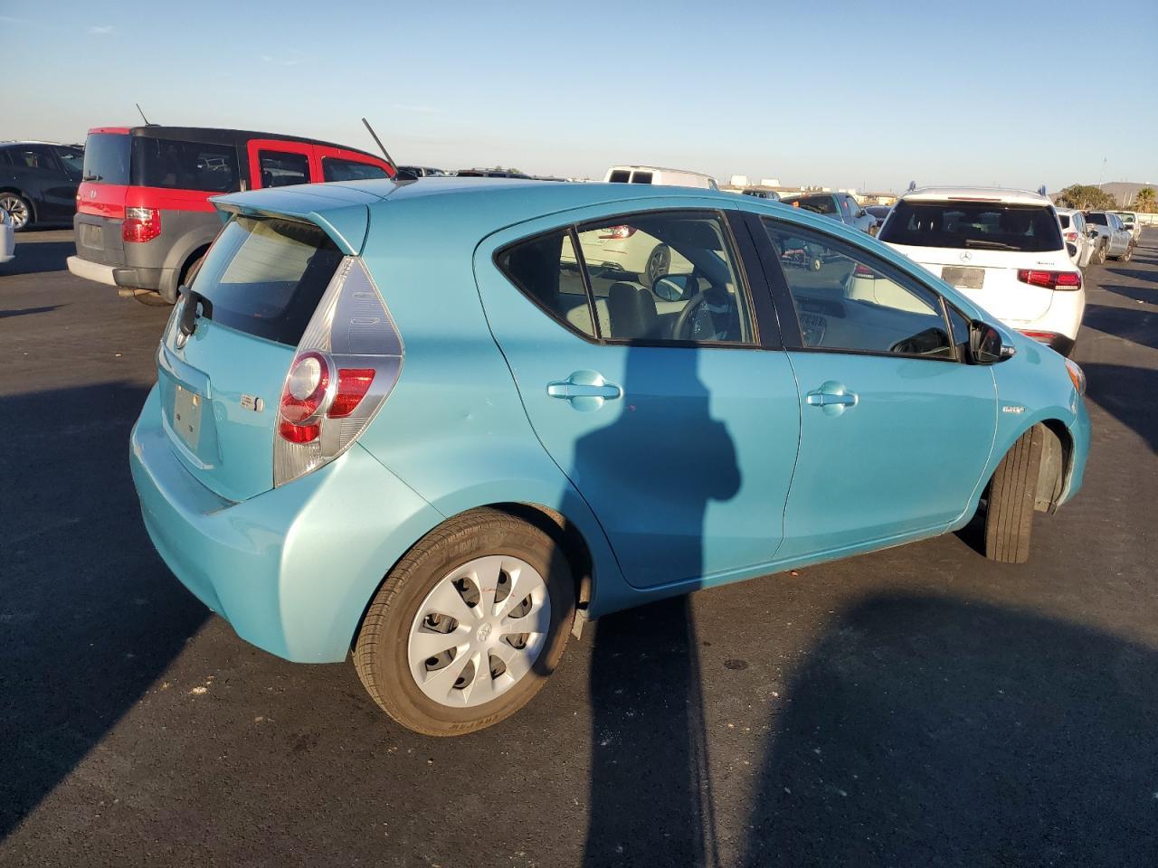 2013 Toyota Prius - Фото 3