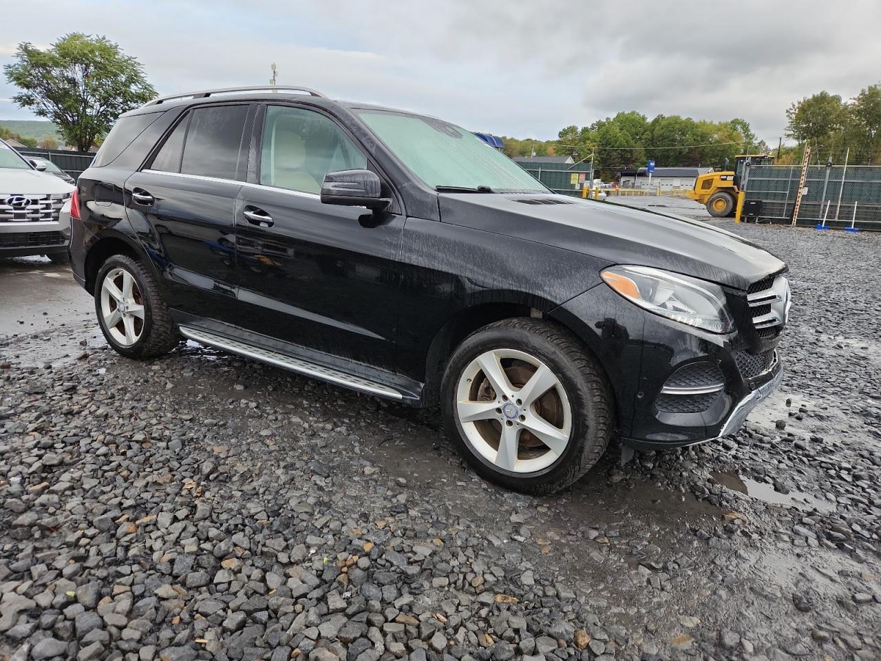 2017 Mercedes-Benz Gle 350 4Matic - Image 4