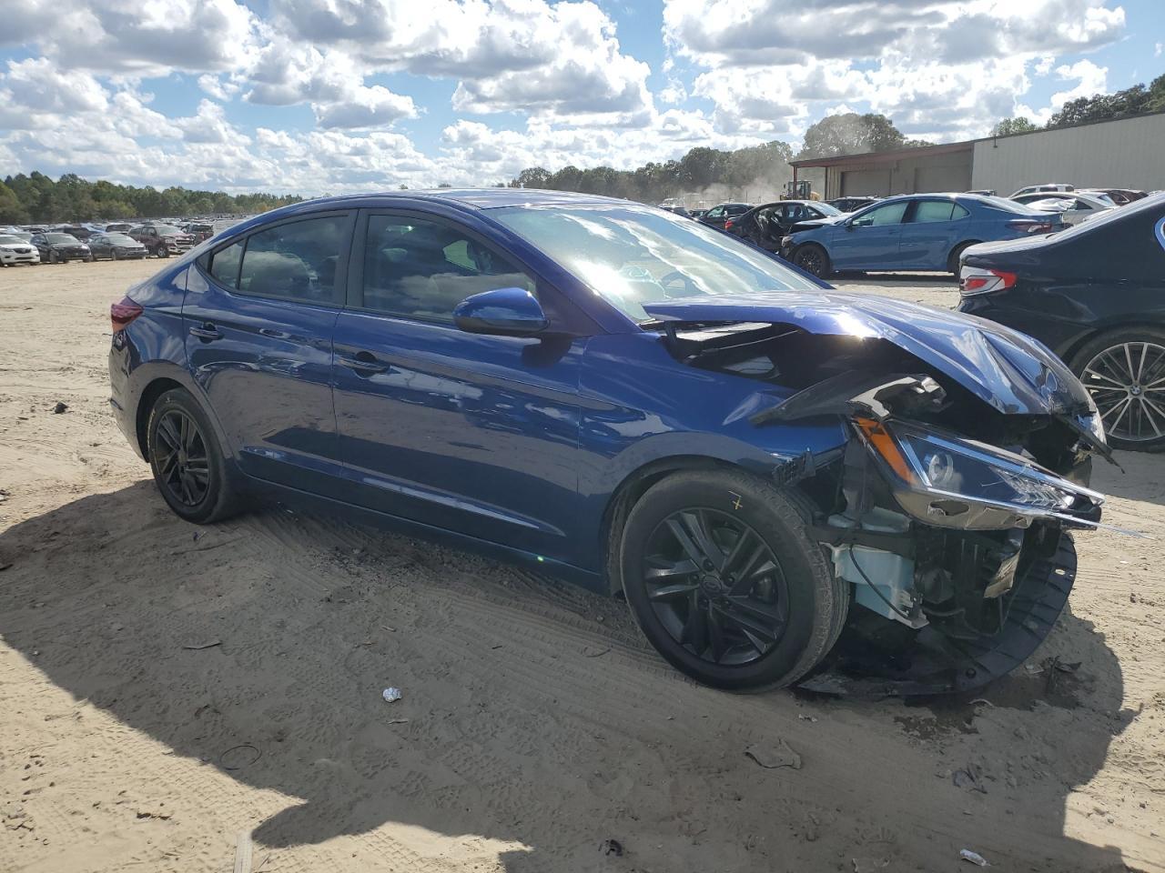 2019 Hyundai Elantra Sel - Фото 4