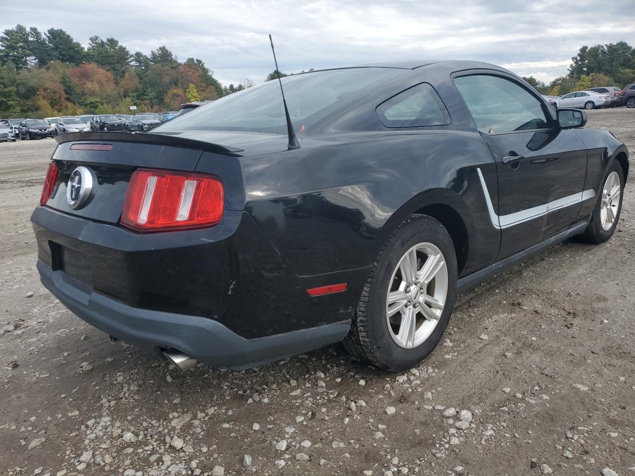 2012 Ford Mustang - Фото 3