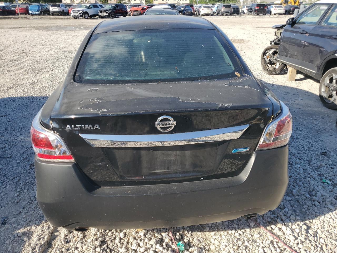 2015 Nissan Altima 2.5 - Фото 6