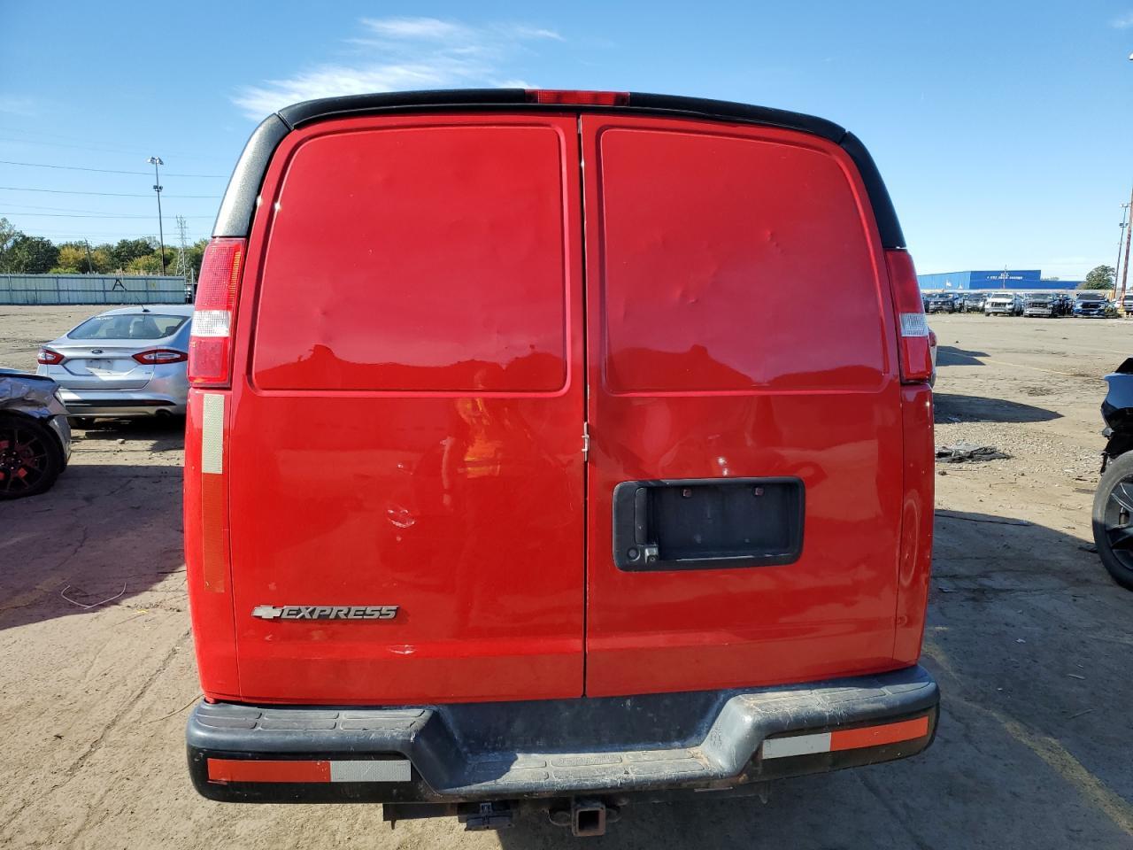 2019 Chevrolet Express G2500 - Фото 6