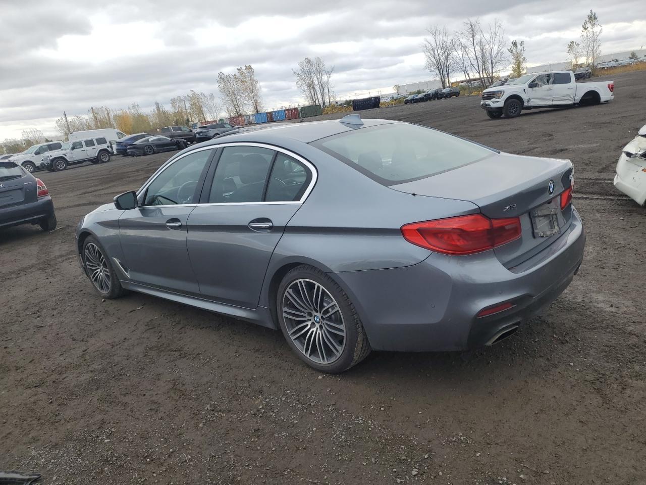 2017 BMW 540 Xi - Фото 2