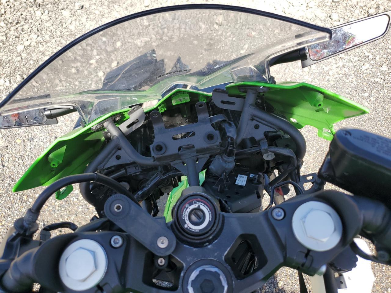 2025 Kawasaki Ex500 H - Фото 7